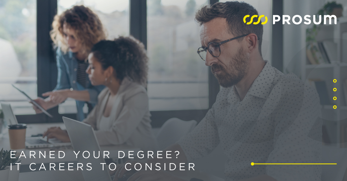 Prosum's tweet photo. The rapid digital transformation necessitated by the pandemic has created many new opportunities in the tech industry for recent college graduates. If you’re looking to launch your IT career, consider exploring these tech roles: https://t.co/nA50DMHuoF  #Prosum #TechJobs #ITGrad https://t.co/3Zhxr0G3SV