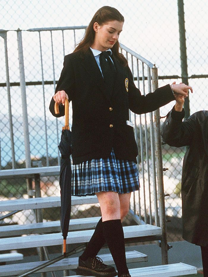 officialHRFH's tweet photo. This but for podcasts. 4 pictures of characters that define your personality &amp; tag 4 friends
1.Mia - The Princess Diaries
2.Kat - 10 Things I Hate About You
3.Eddie - The Prince &amp; Me
4.Austin - A Cinderella Story 
@InGreaterBoston @TwoFlatEarthers @NightPostPod @listenmeetcute https://t.co/BtssrWsoSC