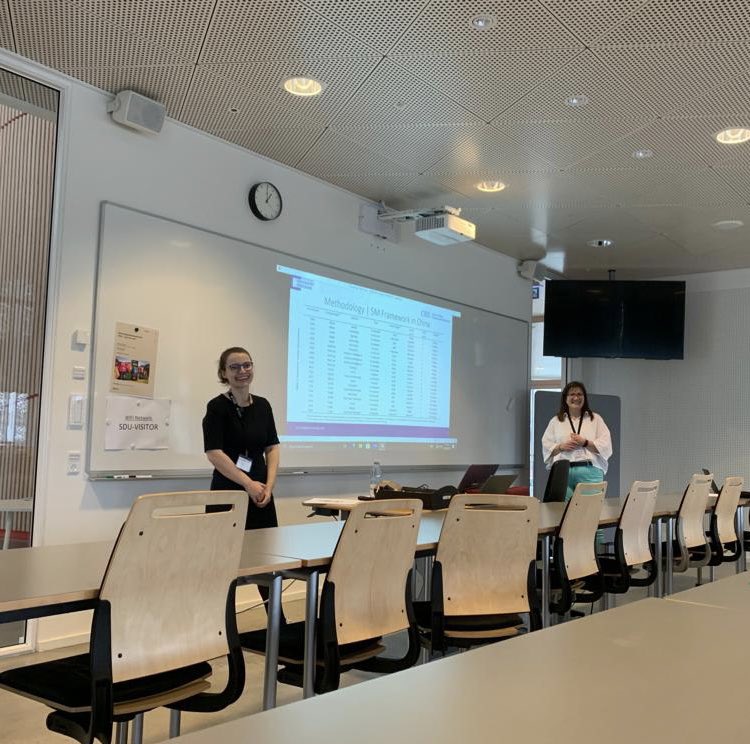 Anna-Katharina Schaper tweet media