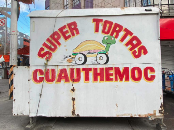 ¿Mejoramiento urbano? Habitantes de CDMX han denunciado la eliminación de rótulos en la alcaldía Cuauhtémoc. 
Te contamos al respecto y sobre el colectivo ReChida que impulsa el movimiento #ConLosRótulosNo bit.ly/3LA3p3n 
📷 <a href="/reydereyes/">Oscar Reyes</a> / @todobienestudio