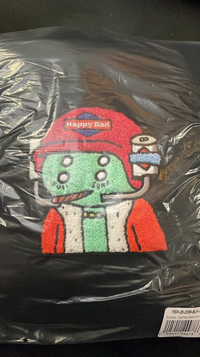 Yo these came out SICK🔥🔥🔥 the embroidery is perfect. Definitely need more like these in the drops👀 <a href="/metacard/">Metacard</a> <a href="/fullsend/">Full Send</a> <a href="/KyleForgeard/">KYLE</a> <a href="/john/">John Shahidi</a> <a href="/happydad/">Happy Dad</a> <a href="/alienfrens/">alien frens</a>