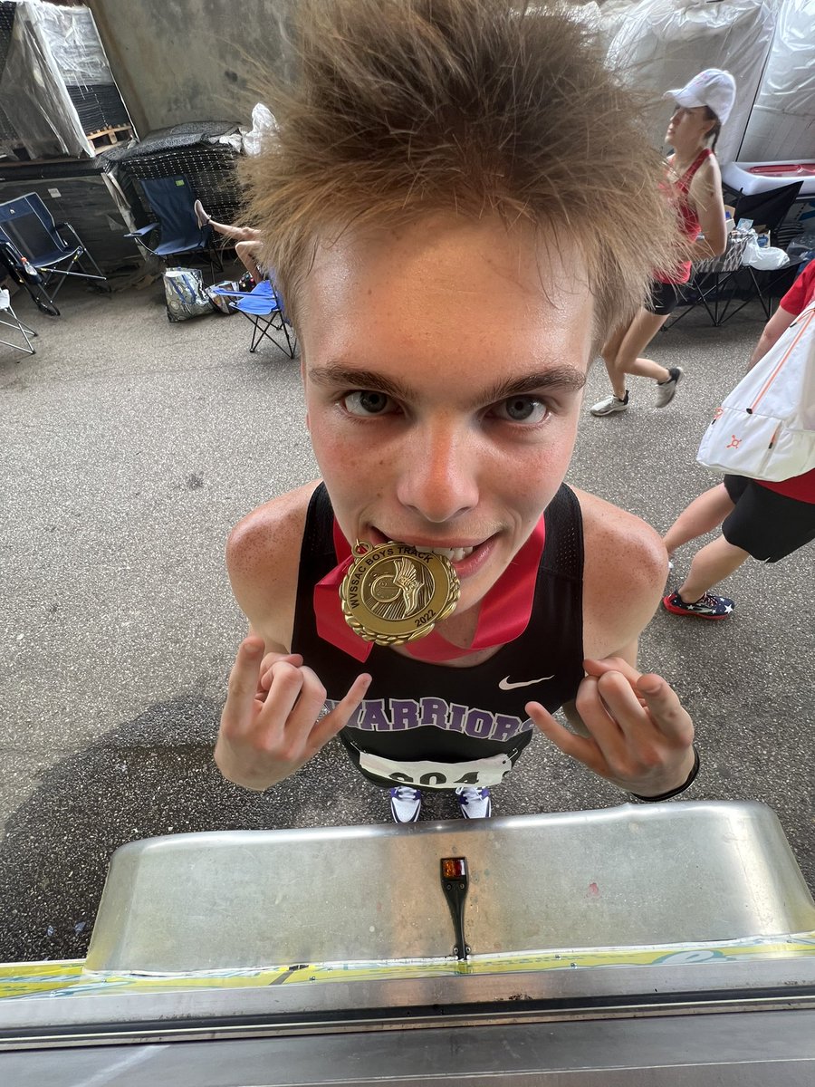 jacoba1derson2's tweet photo. BIG JUMP AT THE STATE MEET!!! Thanks to everyone that has pushed me and not let me give up came in 7th seed in states came out 2nd with a new pr 15.6 @CoachDaught  @walker_jake3 https://t.co/px1BQZkbBB