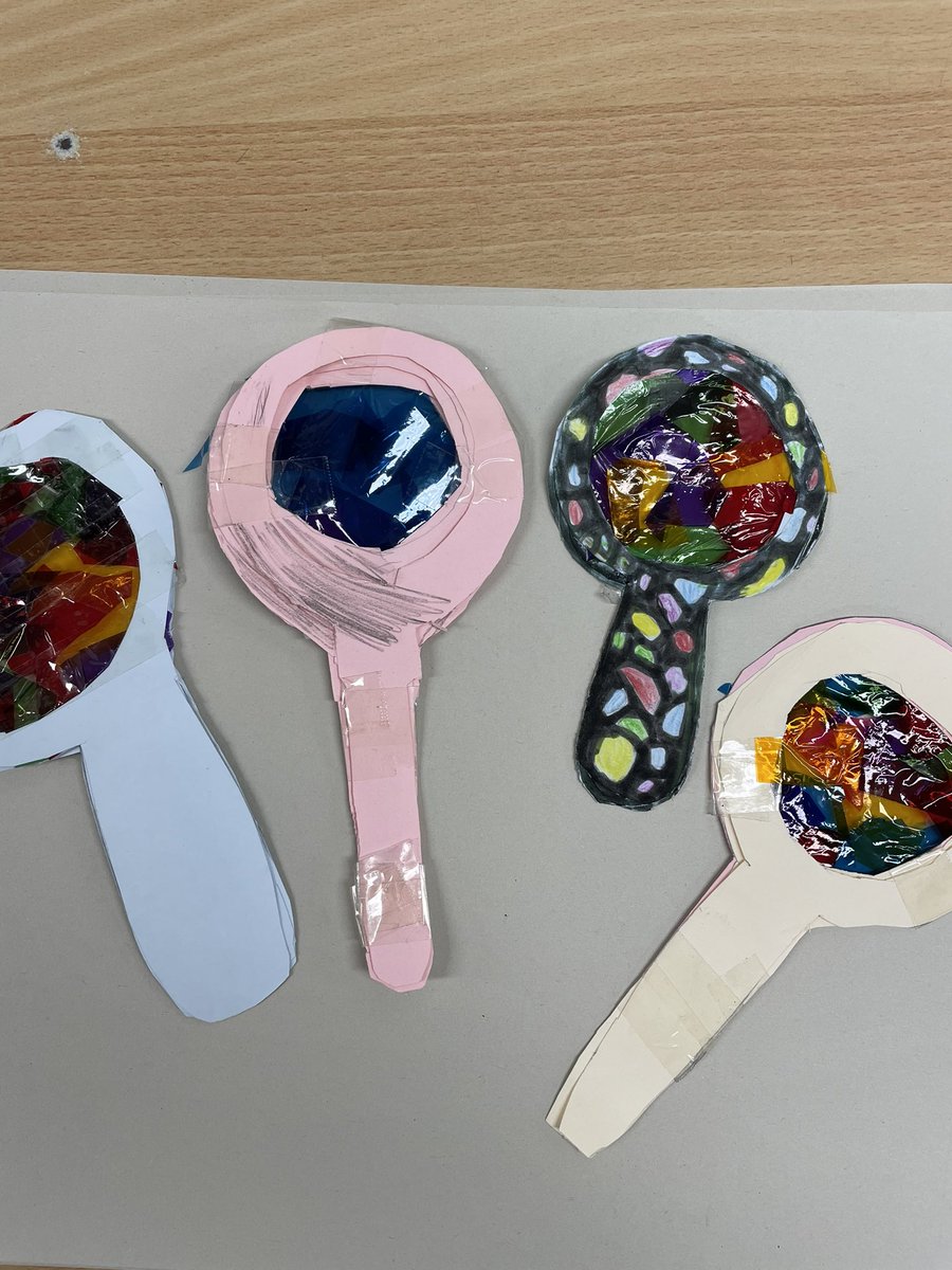 Primary 5 are exploring Light in science so today we combined a magnifying glass with a kaleidoscope to see things in all different colours. P5 came up with the name of kaleidoglass. Excellent work, very fun and practical!