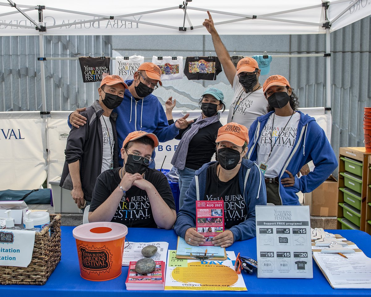 📢Yerba Buena Gardens Festival <a href="/YBGFestival/">YB Gardens Festival</a> is hiring Festival Event Staff to help manage outdoor performing arts programs and private events in Yerba Buena Gardens. More details here: ybgfestival.org/donate/seasona… #Summer2022 #JobOpportunity