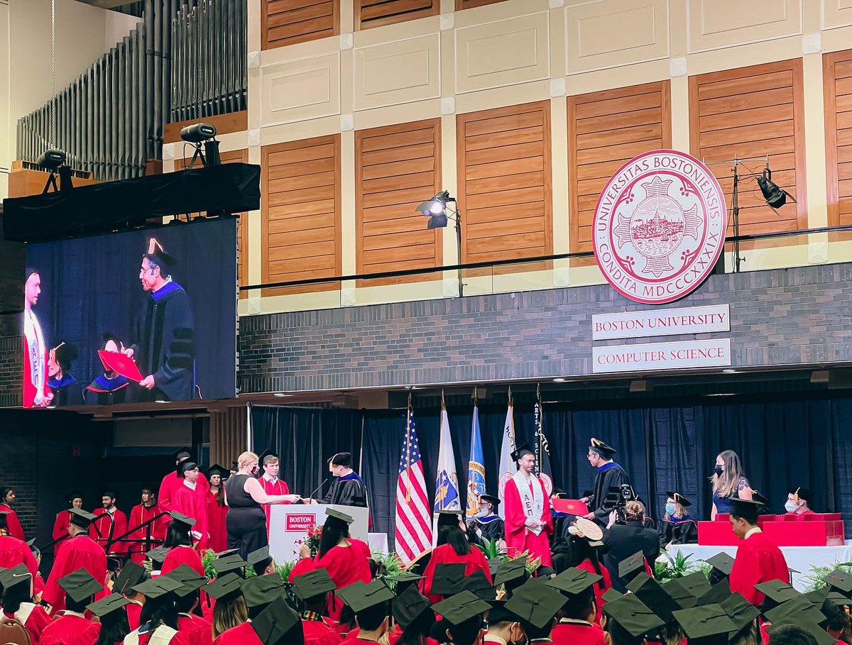 BUCompSci's tweet image. Congratulations to the class of 2022! We were lucky to have had the chance to watch you all grow into who you are today and we are all so proud of the hardwork you put in to get here! We wish you all the best for the future!
#ProudtoBU #ClassOf2022