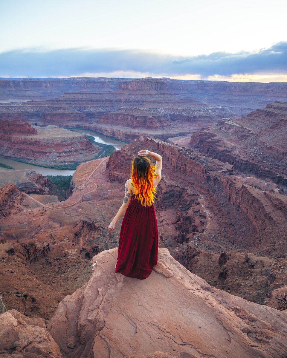 CodyMayer22's tweet photo. on the edge of something beautiful https://t.co/TpRLNqQHgS