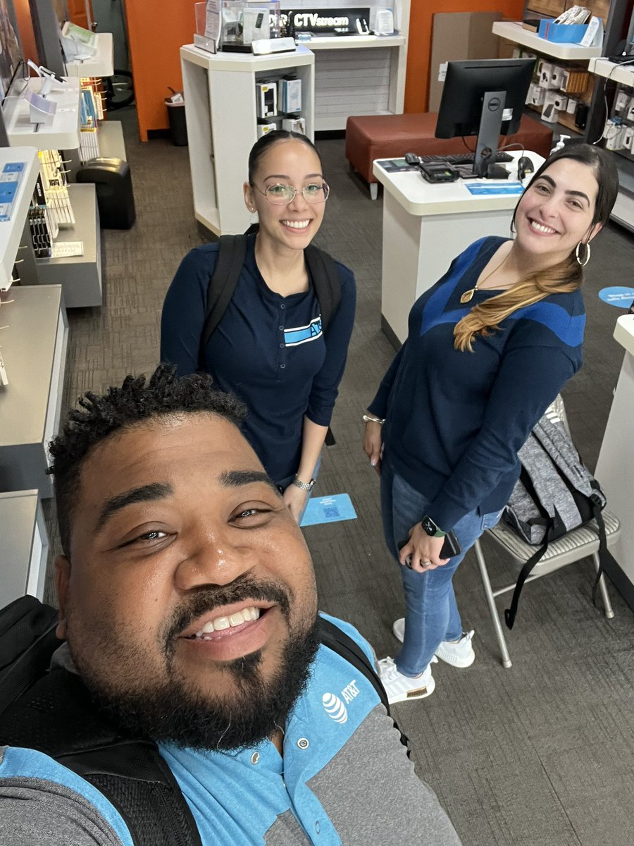 Lasette (@lasette1230) on Twitter photo Finally Fri-Yay!!! Getting some AR visits in with @Kennethleach85 & <a href="/Ninjancy/">Nancy Hussein</a> #YOUmattAr #LifeAtATT Finally Fri-Yay!!! Getting some AR visits in with @Kennethleach85 & <a href="/Ninjancy/">Nancy Hussein</a> #YOUmattAr #LifeAtATT
