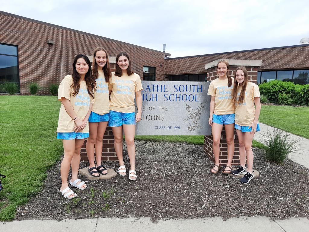 RenoKristin's tweet photo. @ADJohnsonOPS233 @JacobsSally 
6A Girls State Swim and Dive...ready, set, GO!!! https://t.co/rwiq7RB7aB