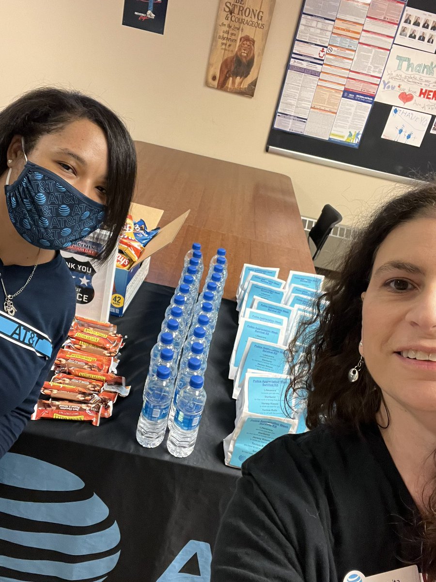Neeters512008's tweet photo. Police Appreciation x2! Cheektowaga Police Dept. in the afternoon and West Seneca Police Dept. in the morning. Thank you for having us today! @judy_cavalieri @DennisJFosterJR @Kthompson0313 @OneNYNJ https://t.co/bNxJ4WguKu
