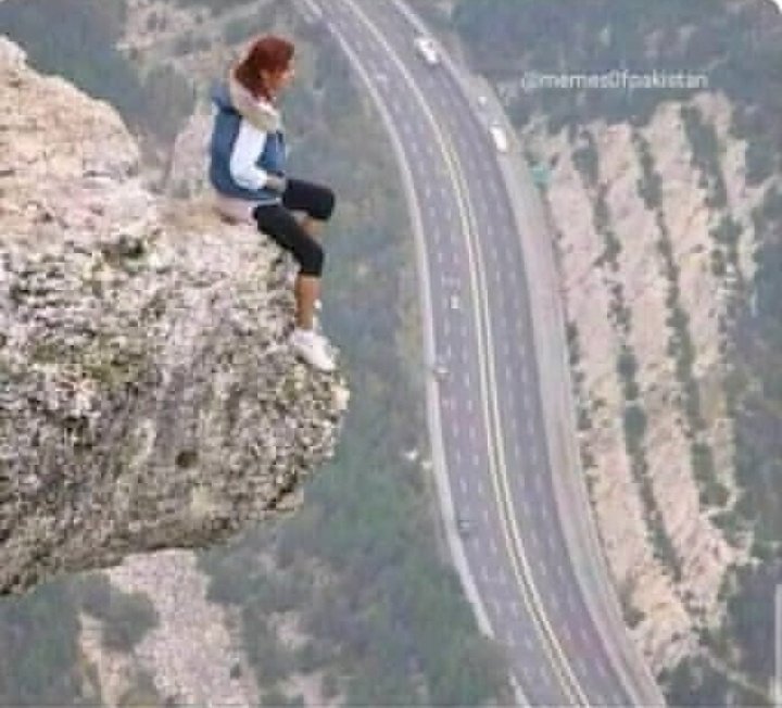 themehfuz143's tweet image. Still the better place than examination hall for students 😂
#delay_board_exams2022