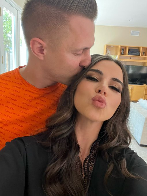 I had so much fun on set yesterday getting creampied by @AlexMackXXX 💦🥵🥵🥵 thanks to everyone who made