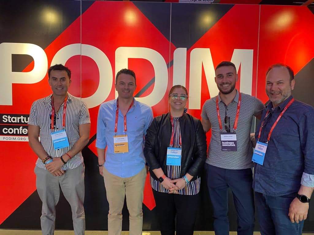 Oficina_Albania's tweet photo. Albanian crew at #Podim, presenting solutions and expanding #networks throughout the #EU and #US.
@VialCommunity & @Rubicon were the #Albanian #startups that participated in this year’s #Podim #Conference. Lots of #success to the #teams 🏆 https://t.co/diKk5TgPS1