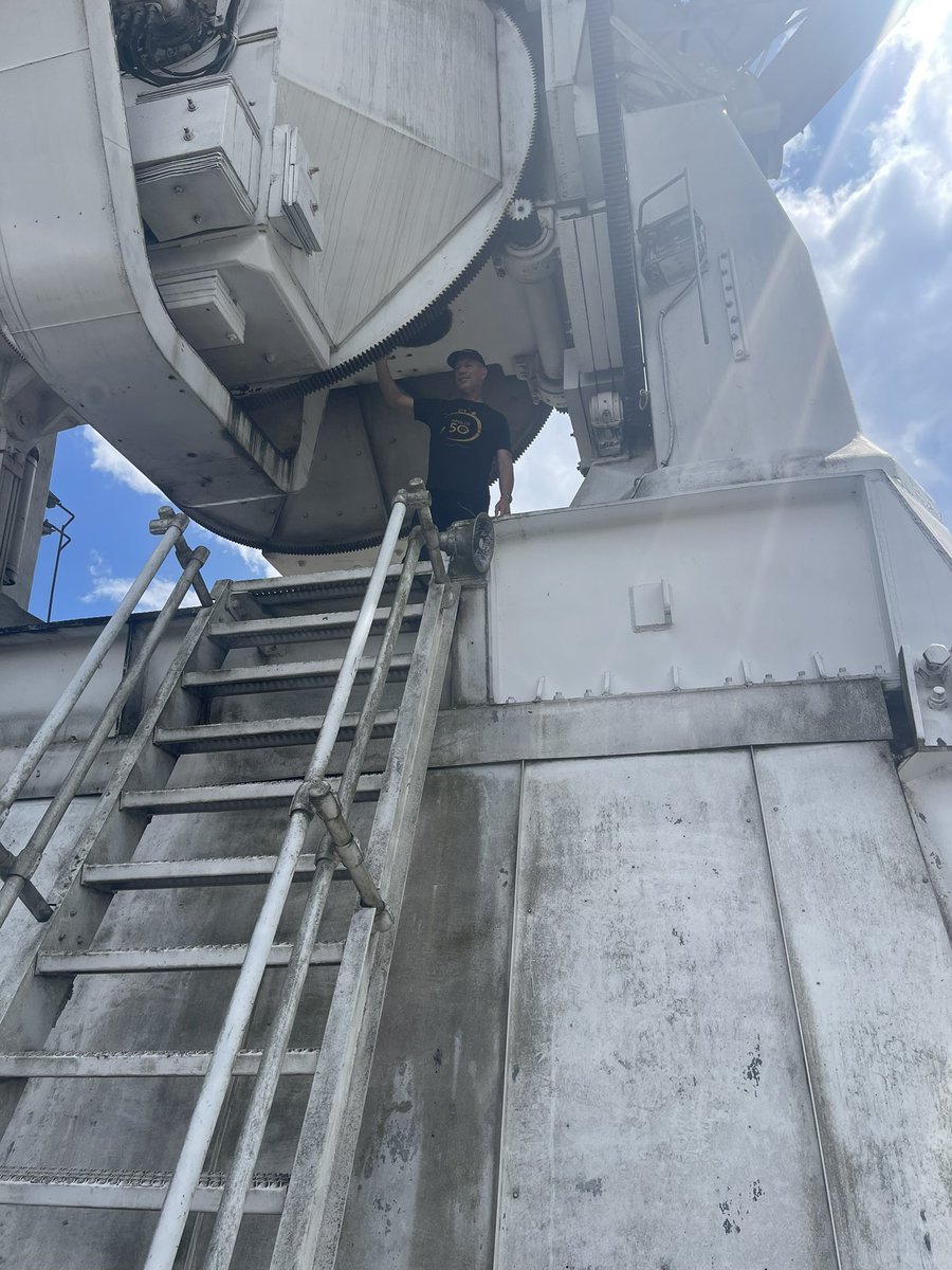 GregWAutry's tweet image. Visiting the old NASA ground station at Cotopaxi. Near 12k ft. Can anyone out there help with reading these old data Ampex 731 tapes? They have decades of info they’d like to upload to the cloud.