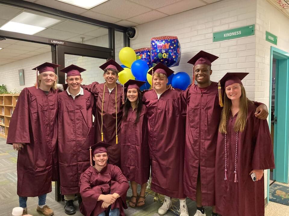 RockhillES's tweet photo. #SCPSClassof2022 Welcome back Rockhill Raccoons! We are so proud of you! #reslearnleadsucceed https://t.co/qLqBUIuTyl