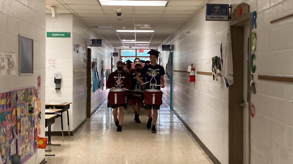 RockhillES's tweet photo. #SCPSClassof2022 Welcome back Rockhill Raccoons! We are so proud of you! #reslearnleadsucceed https://t.co/qLqBUIuTyl
