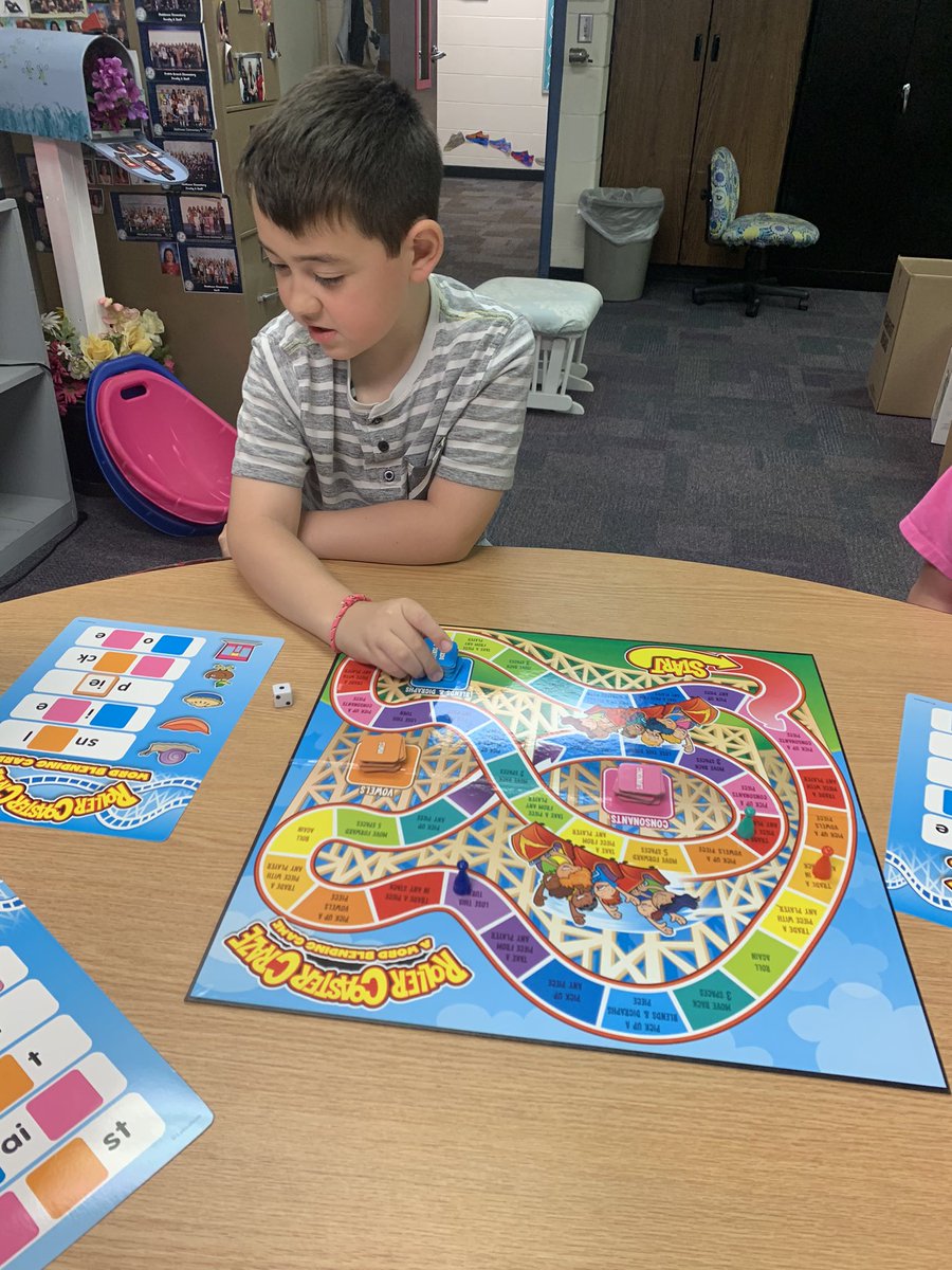 End of the year phonics games are always a hit! 🎢 #METeach <a href="/IMSEOG/">Institute for Multi-Sensory Education</a>