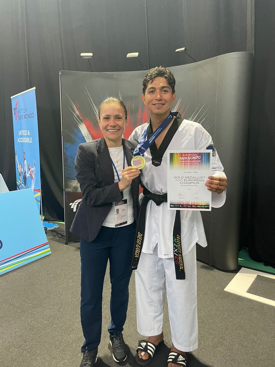 CONADE (@conadeoficial) on Twitter photo ¡𝗖𝗔𝗠𝗣É𝗢𝗡 𝗘𝗡 𝗠𝗔𝗡𝗖𝗛𝗘𝗦𝗧𝗘𝗥!🥇
El taekwondoín mexicano 🇲🇽 Juan Diego García 🥋, se corona en categoría -70kg. en el Campeonato Europeo #Manchester2022, que suma puntos a Juegos Paralímpicos <a href="/Paris2024/">Paris 2024</a>; en punto de oro derrotó a Imamaddin Khalilov, de Azerbaiyán 🇦🇿. ¡𝗖𝗔𝗠𝗣É𝗢𝗡 𝗘𝗡 𝗠𝗔𝗡𝗖𝗛𝗘𝗦𝗧𝗘𝗥!🥇
El taekwondoín mexicano 🇲🇽 Juan Diego García 🥋, se corona en categoría -70kg. en el Campeonato Europeo #Manchester2022, que suma puntos a Juegos Paralímpicos <a href="/Paris2024/">Paris 2024</a>; en punto de oro derrotó a Imamaddin Khalilov, de Azerbaiyán 🇦🇿.