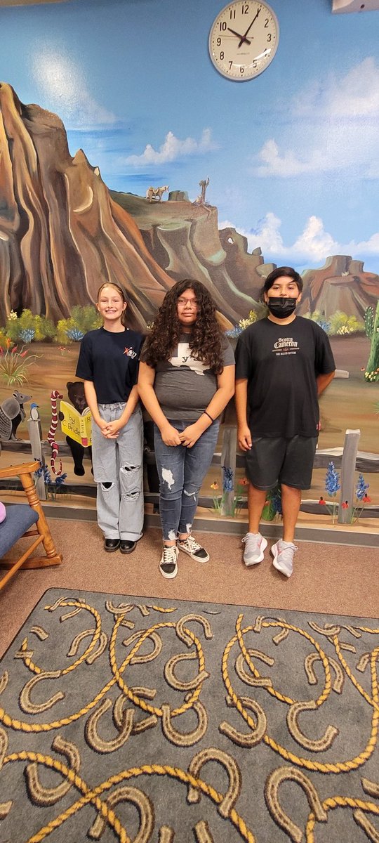 JessicaQRod's tweet photo. Thank you @GLunaCounseling, @NISD_Luna for speaking to our 5th graders about middle school experiences. We appreciated your amazing AVID students. @NISDOtt #RootedAtOtt #middleschool https://t.co/gt8nynaKL4