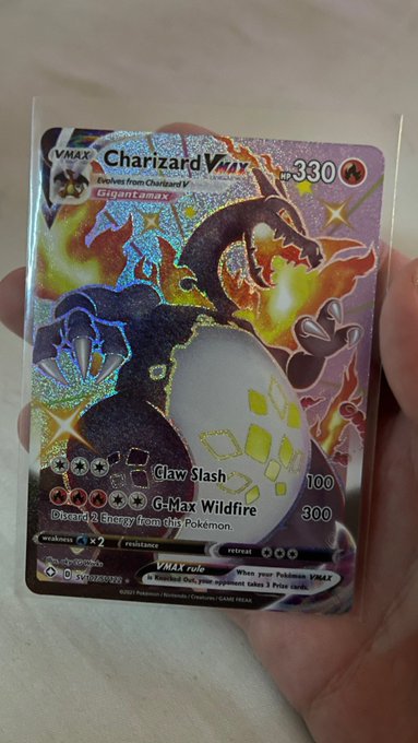 The absolute satisfaction of pulling the shiny boi yourself. Last pack I had to open, too 🤩🥲🥹 #PokemonTCG<a href="/tag/pokemontcg"class="tags"><span>#pokemontcg</span></a>
