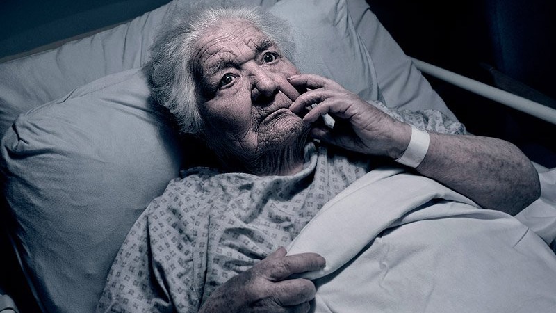 #delirium is present in 10% of older ED patients. It is an acute medical emergency, yet often goes unrecognized. This #JGEM article outlines common pitfalls in delirium screening and tips to improve identification of the high-risk condition #medtwitter gedcollaborative.com/jgem/pitfalls-…