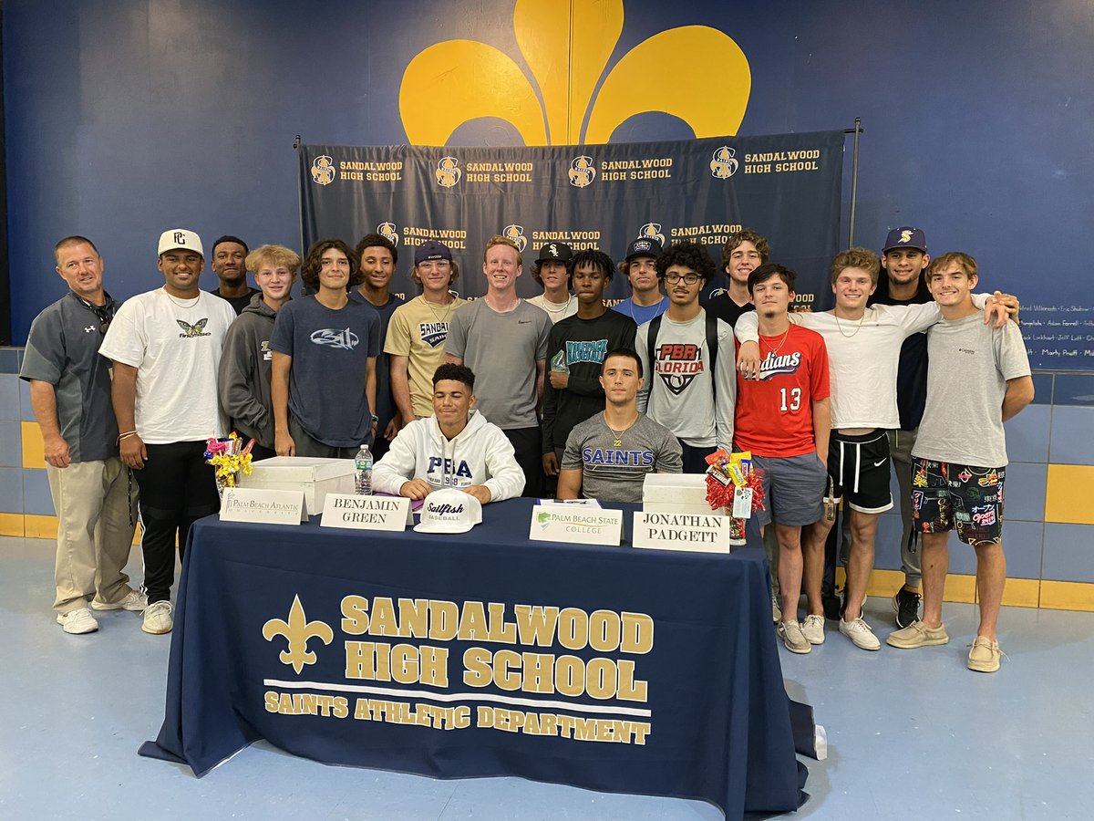 SwoodBall's tweet photo. ⚜️⚜️⚜️⚜️⚜️⚜️⚜️⚜️⚜️⚜️⚜️⚜️⚜️
📣 Congratulations to Jon Padgett and Ben Green on signing their Letters of Intent! Jon ✍️ @PBSCBaseball Ben ✍️@SailfishBB They have really put all the extra work in! Great teammates, leaders, and even better men! ⚾️@bengreen_2 @jpadge221 #Swood https://t.co/ngcxrZFcoy