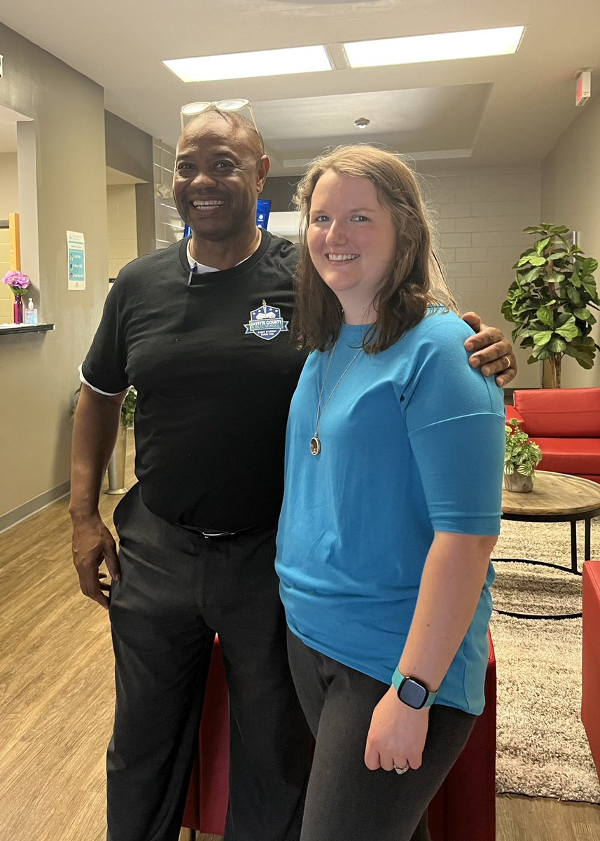 FCPSnutrition's tweet photo. He’s representing my favorite people so we had to get a picture! We love Mr. Washington and all he does to support food service! @Supt_Hamlett @FCPSchoolsTN https://t.co/ip7exl3hzB