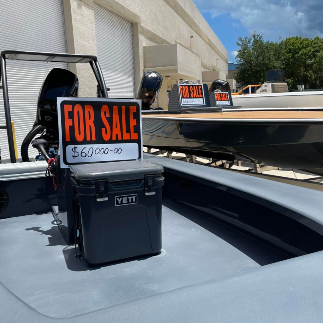 tworiversboats's tweet photo. We have some #TRBCustoms boats for sale! 🚨

👉 2021 Skimmer Skiff 16ft.
👉 2021 HydraStepp 18ft. (w/ DEKit)
👉 2021 HydraStepp 18ft.

📲 Contact us for more details!

#TwoRiversBoatworks | #TreasureCoast | #StuartFL https://t.co/MQmUNhnyPw