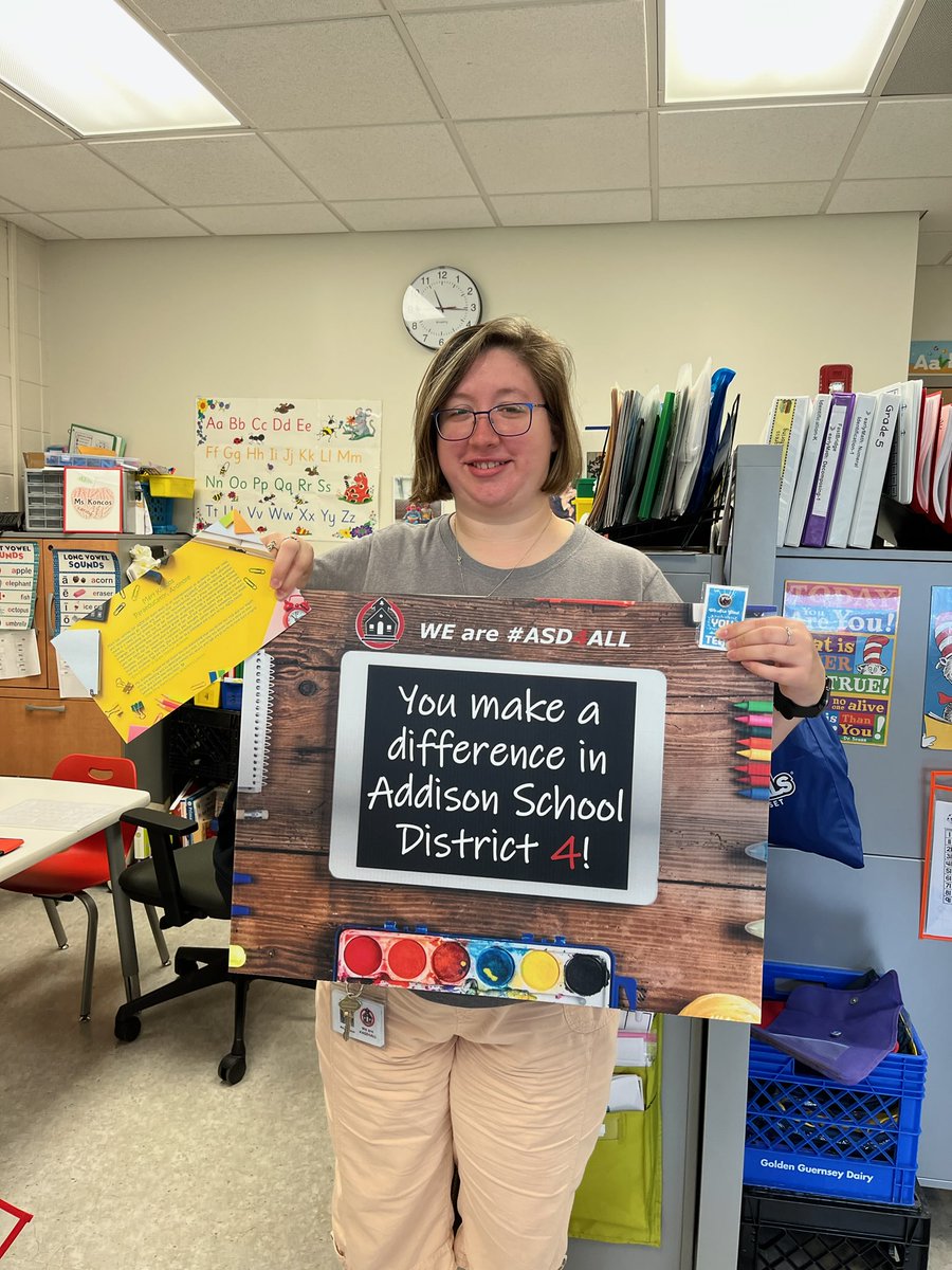 MKoncos's tweet photo. Thank you, #ASD4all for the Make a Difference award. Such an honor! Thank you to @mrskatiepurse &amp; @DohmanKara the presentation. Also a HUGE thanks &amp; shoutout to @MissNihill &amp; @irma_tena for the kind words and nominations!  Your words meant everything! ❤️ https://t.co/cKnKGsqfdm