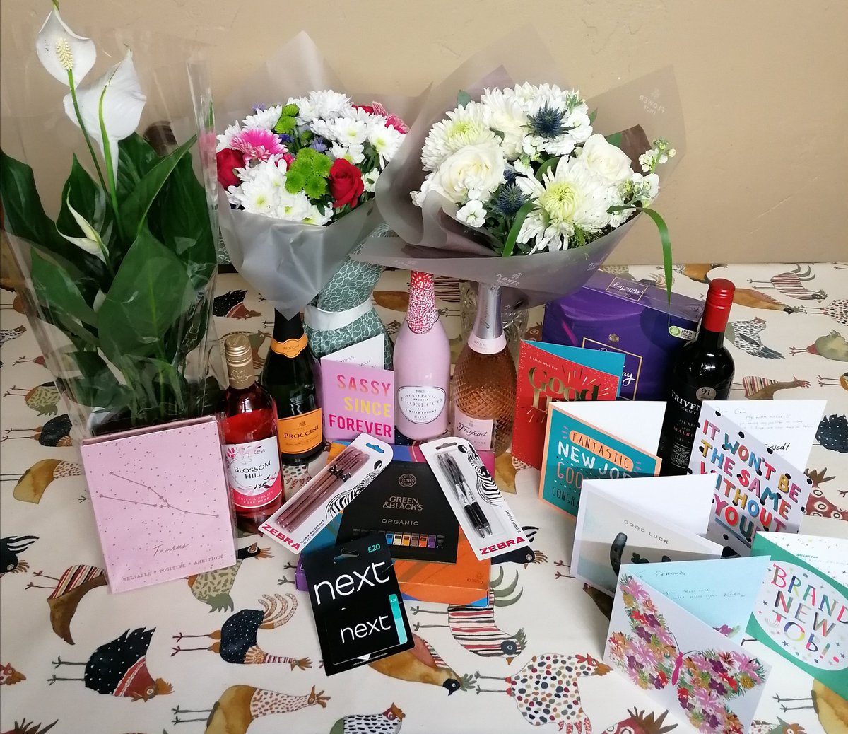 nutter_gemma's tweet photo. Today I say goodbye to my role as Senior Patient Flow Facilitator within the CIC division - on Monday I say hello to my new role of Service Improvement Facilitator for Therapies. A tough day saying goodbye to a job I loved very much - but so excited for fresh new challenges! ❤️ https://t.co/lFuQBOSOq8