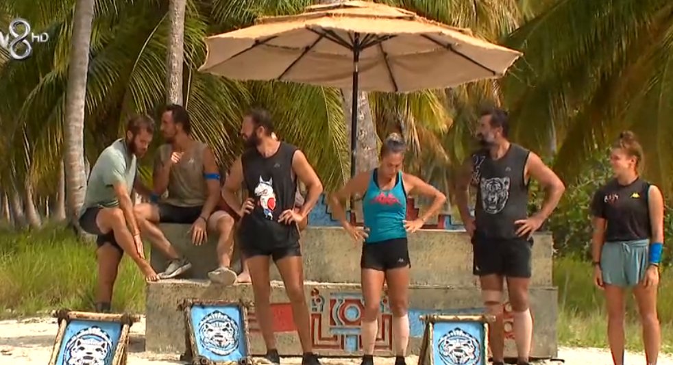 Gönüllüler takımı bugün hiç sayı alamayan tek yarışmacı Atakan'ı En İyilere çıkardı

#SurvivorAllStar2022 #survivor2022allstar #SurvivorAllStar