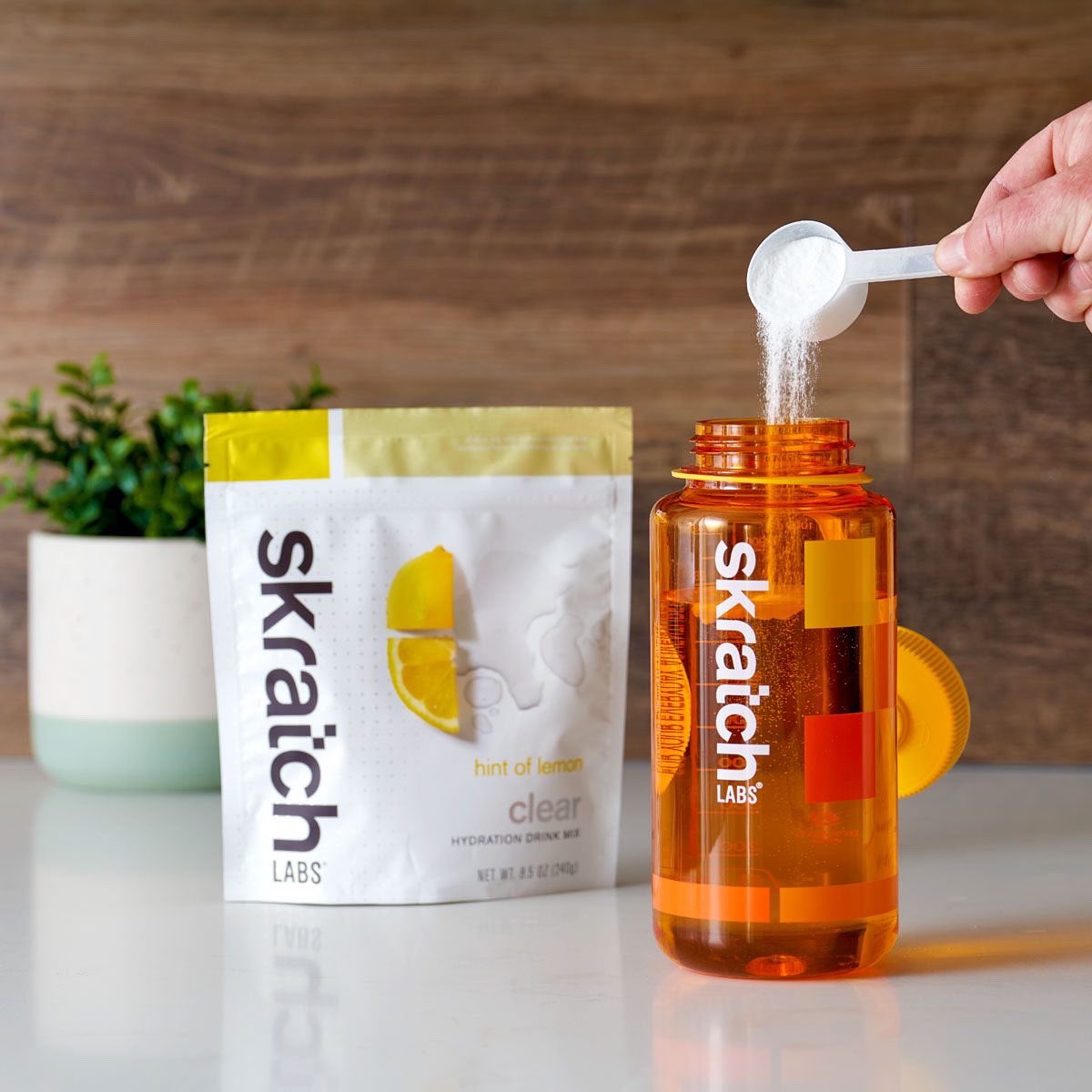 RacedayFuel's tweet photo. Clear 👏 Is 👏 Here 👏

@skratchlabs clear hydration is coming to RacedayFuel!

“What is Clear?” You ask? Head to our blog now and get the full scoop (or half scoop, up to you 😉)

https://t.co/D0tH3oHgbM https://t.co/wTYSb73BZ3