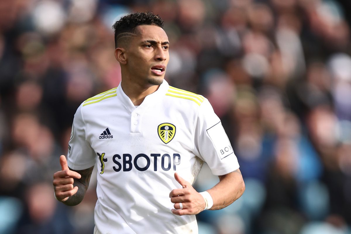 CarringtonView's tweet photo. Raphinha would be an excellent signing for United. A left footed right winger who is direct and would compliment Sancho who's on the other side. Raphinha brings goals, assists, dynamism, strong defensive work-rate and balance to the front three. Proven in our league.

#MUFC https://t.co/cxchdkn0ri