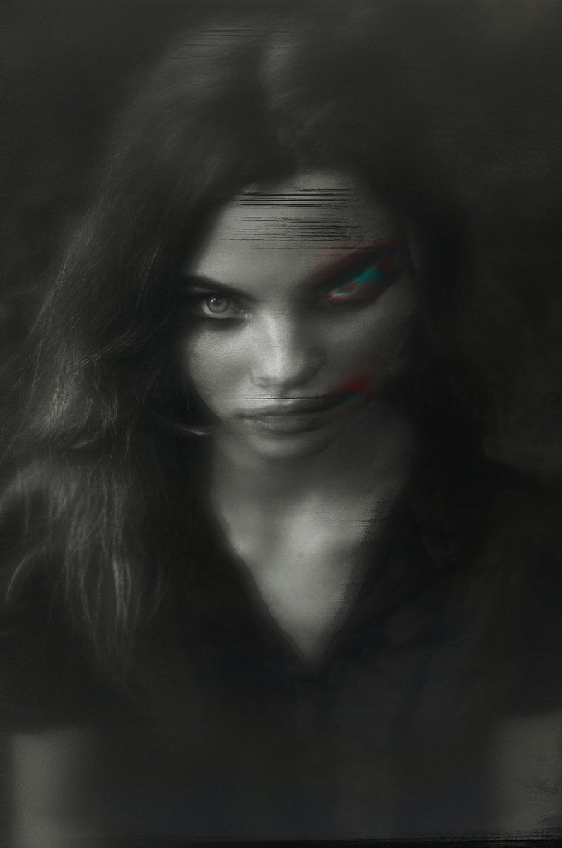 Watch.exe/ Creepy black and white portrait made by pixel drift, she can eat you just in a look. #art #artist #ArtistOnTwitter #glitchart #digitalart #DigitalTransformation #GraphicDesign