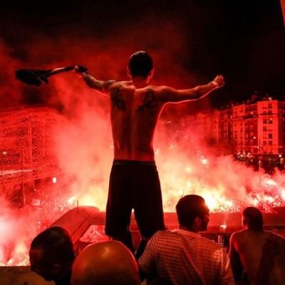 LychaShombo's tweet photo. #NouvellePhotoDeProfil https://t.co/WL0SUhGQ2m