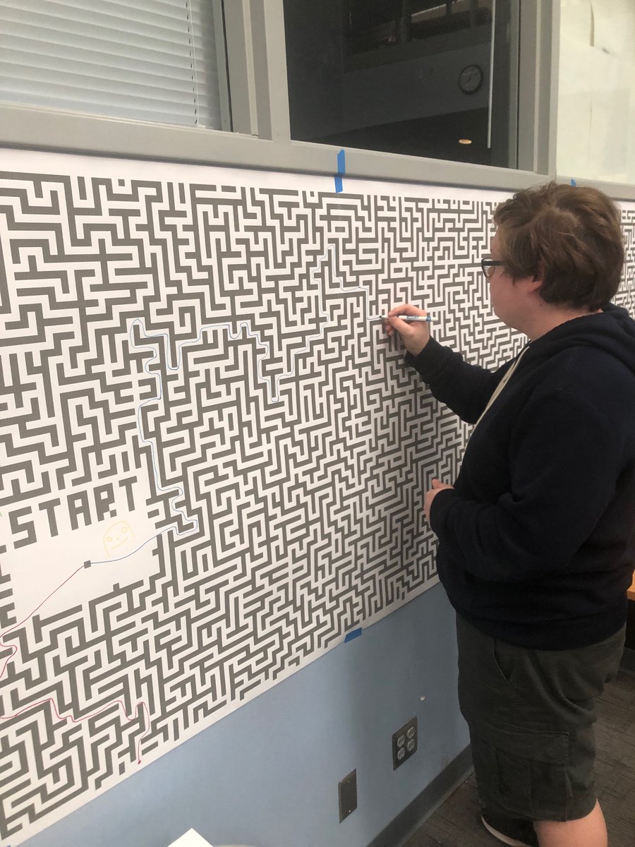 CCDMakers's tweet photo. Senior Christian created this maze for the Upper School to enjoy during exam week.  From his computer program to the page, with a little help from the banner printer and a few friends. Fantastic!!! #CSArt @Amylynbrand #WeAreCountryDay @CountryDay @daperfecttablet https://t.co/Uu1OZh705F