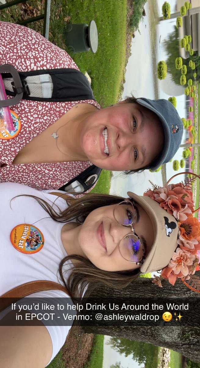 ashleeysmiles's tweet photo. Sponsor us! @WaltDisneyWorld https://t.co/QCJG6W3OyK