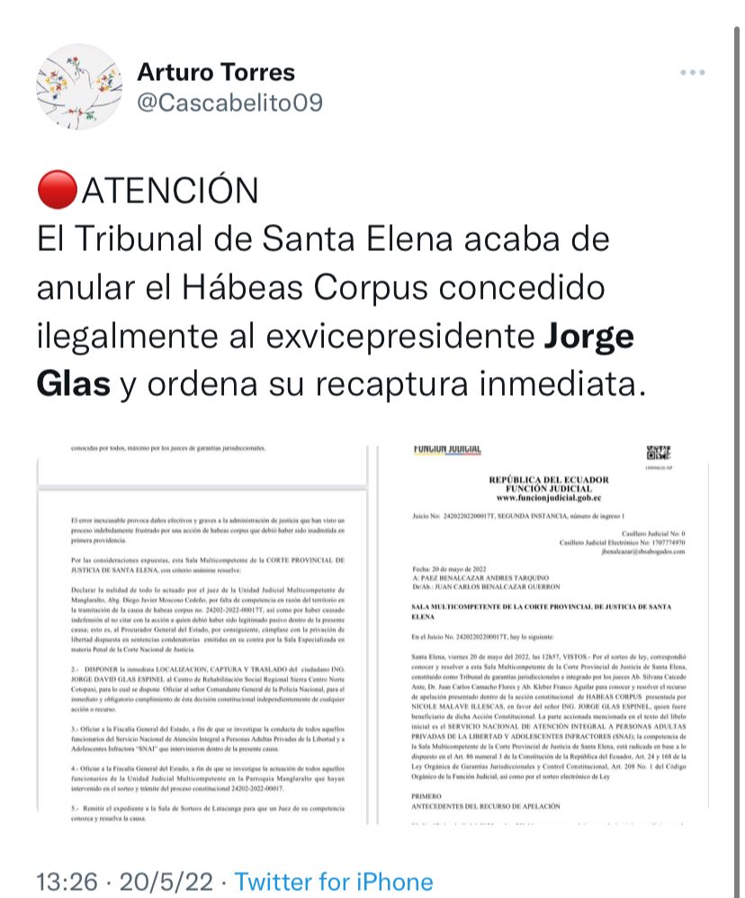 MaryDelgadoBeas's tweet photo. Un hombre inocente @JorgeGlas, que confió en la justicia más rancia que puede existir es perseguido, víctima del odio de las miserables élites que nos gobiernan.😡
#LaVerdaderaJusticiaEstáDeLuto
#JorgeEstamosContigo 🤝🏼🇪🇨 https://t.co/L0qRfnJQnB