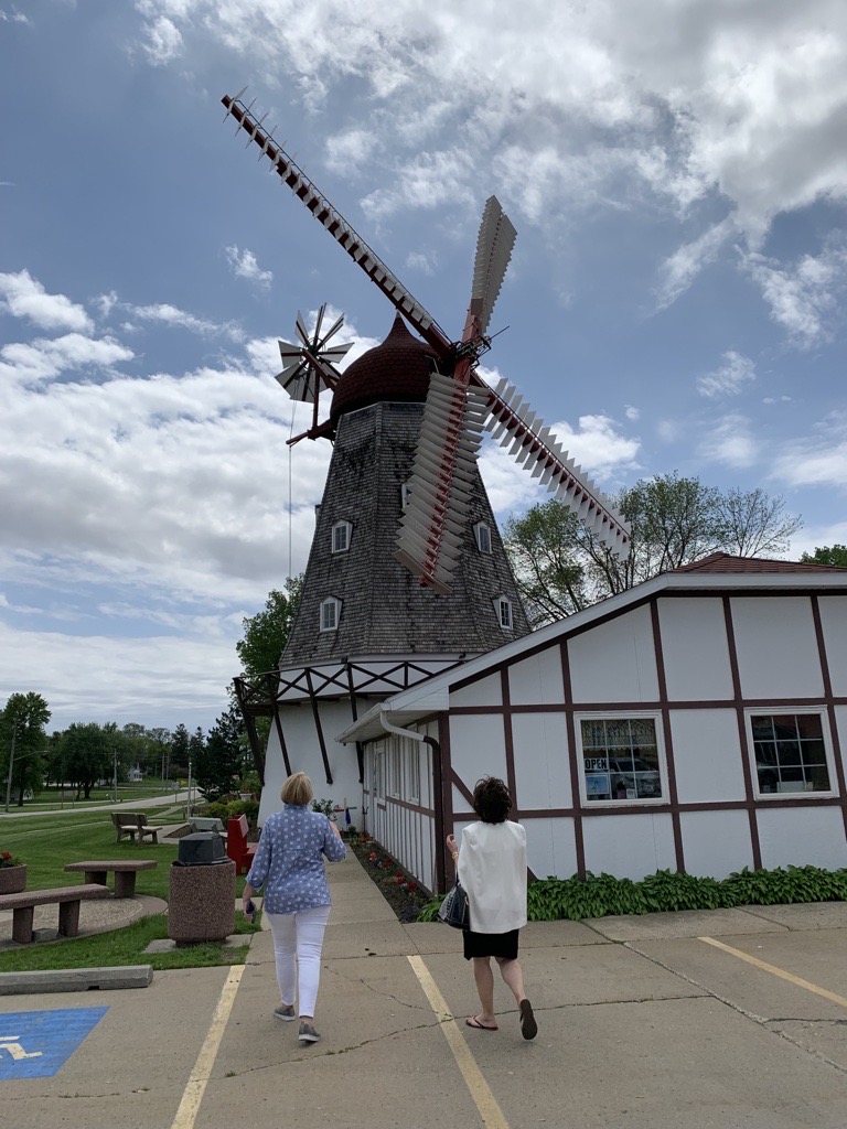 BusinessIOWA's tweet photo. Today, the IEDA team explored Elk Horn, the largest rural Danish settlement in the country. They stopped by the 1848 @danishwindmill and enjoyed lunch at Grace on Main. Read more about Grace on Main's story here: https://t.co/9SVLAzOQEL https://t.co/4joKVkNVKw