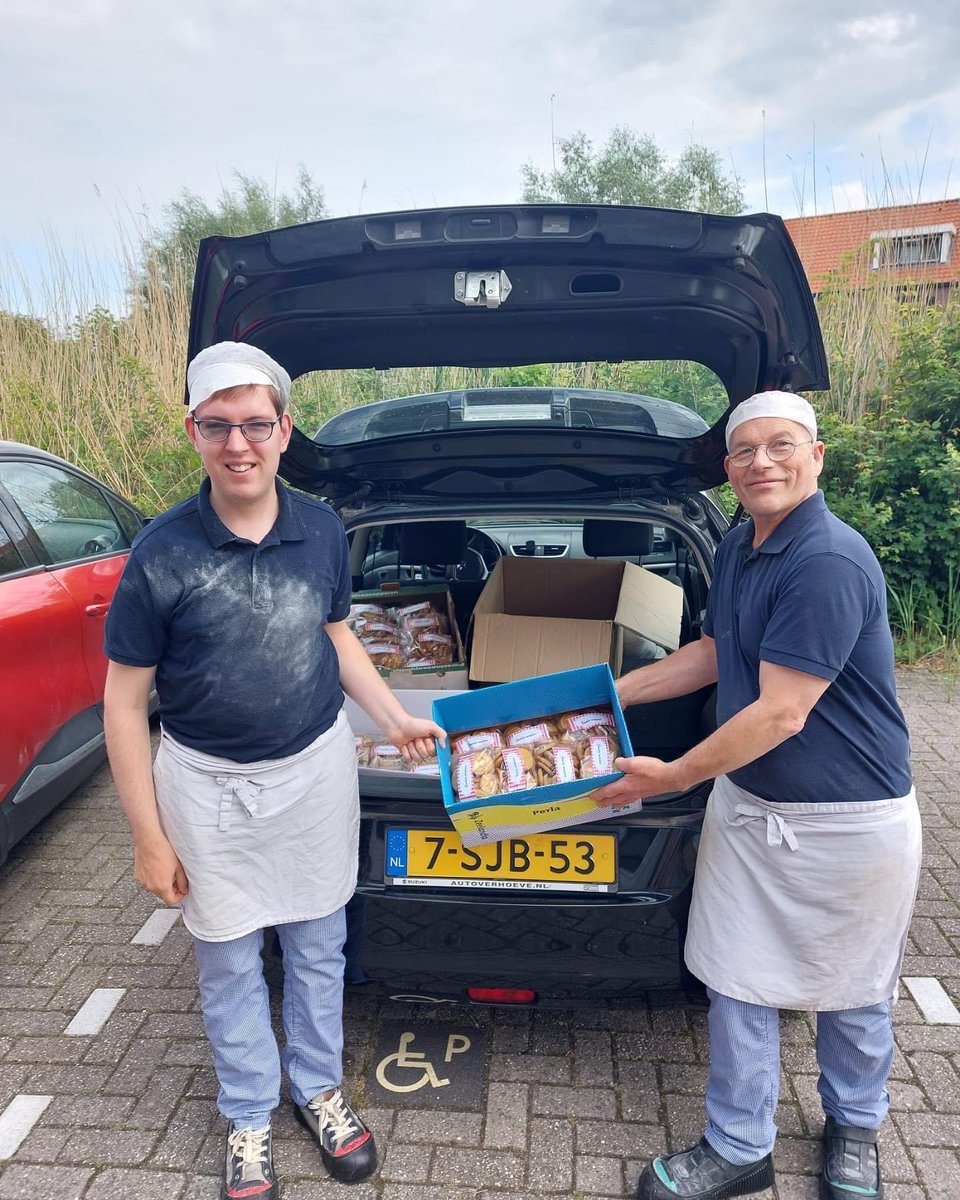 Hartig&amp;Zoet sponsort #team180,#roparun <a href="/GemivaSVGGroep/">gemivasvggroep</a>. De koekjes brachten 165.- euro op. Goed gedaan bakkers👌🏼.