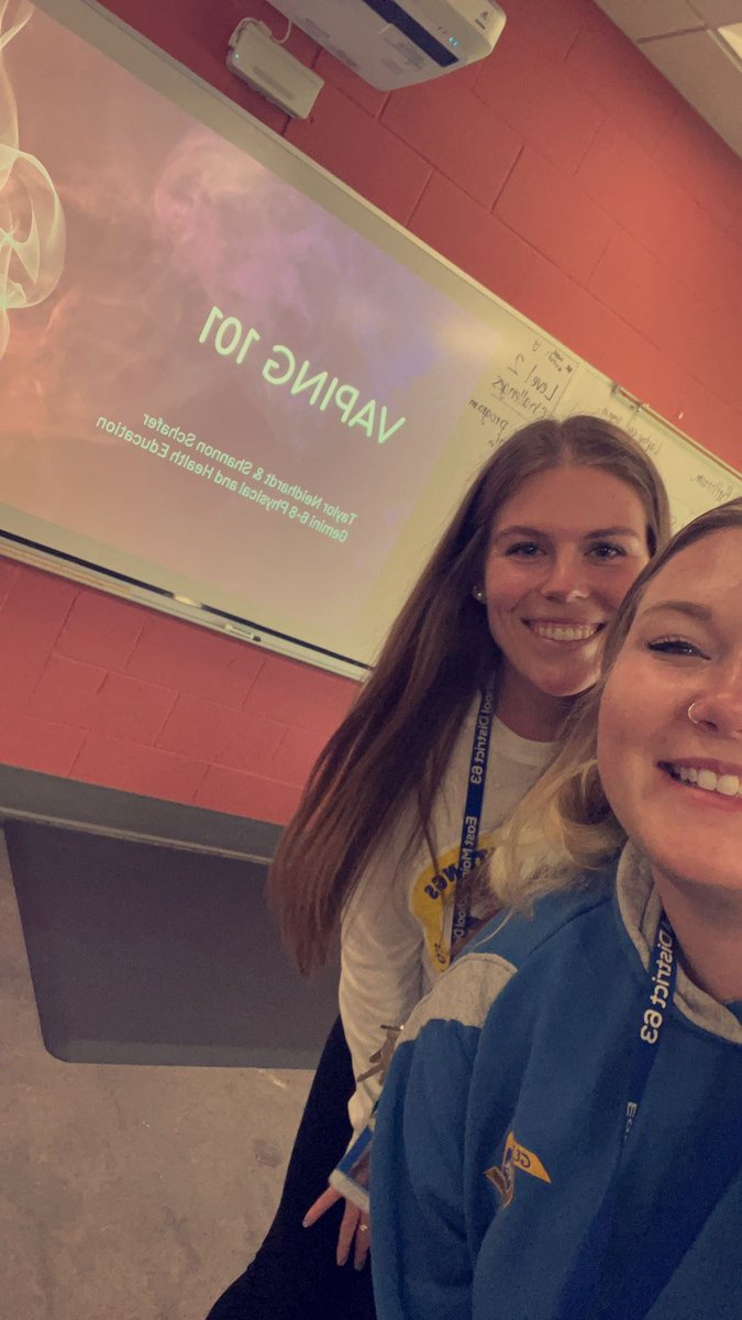 mrsrace7's tweet photo. I had so much fun presenting at Gemini 101 with @MsSchafer1 last night! It was great to meet our future students and families. 🐎 #vaping101 #vapingeducation https://t.co/Evm4C6QsW1