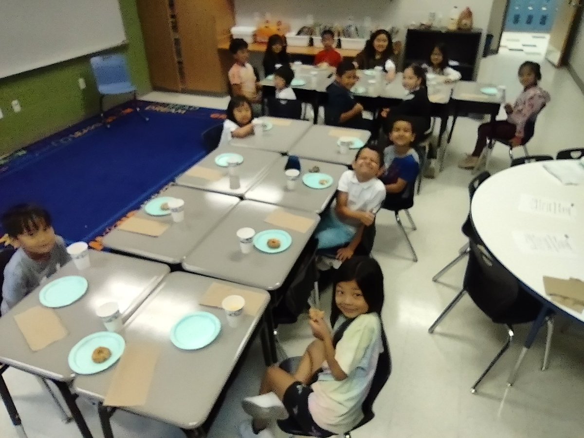 Beth Williams tweet media