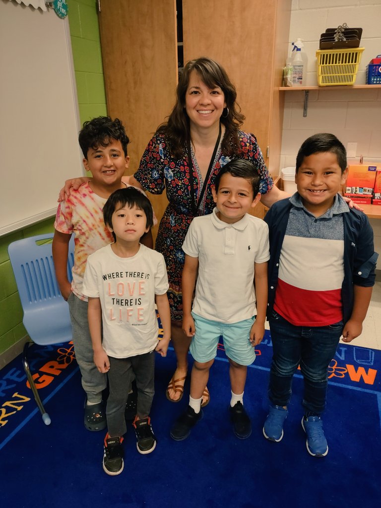 Beth Williams tweet media