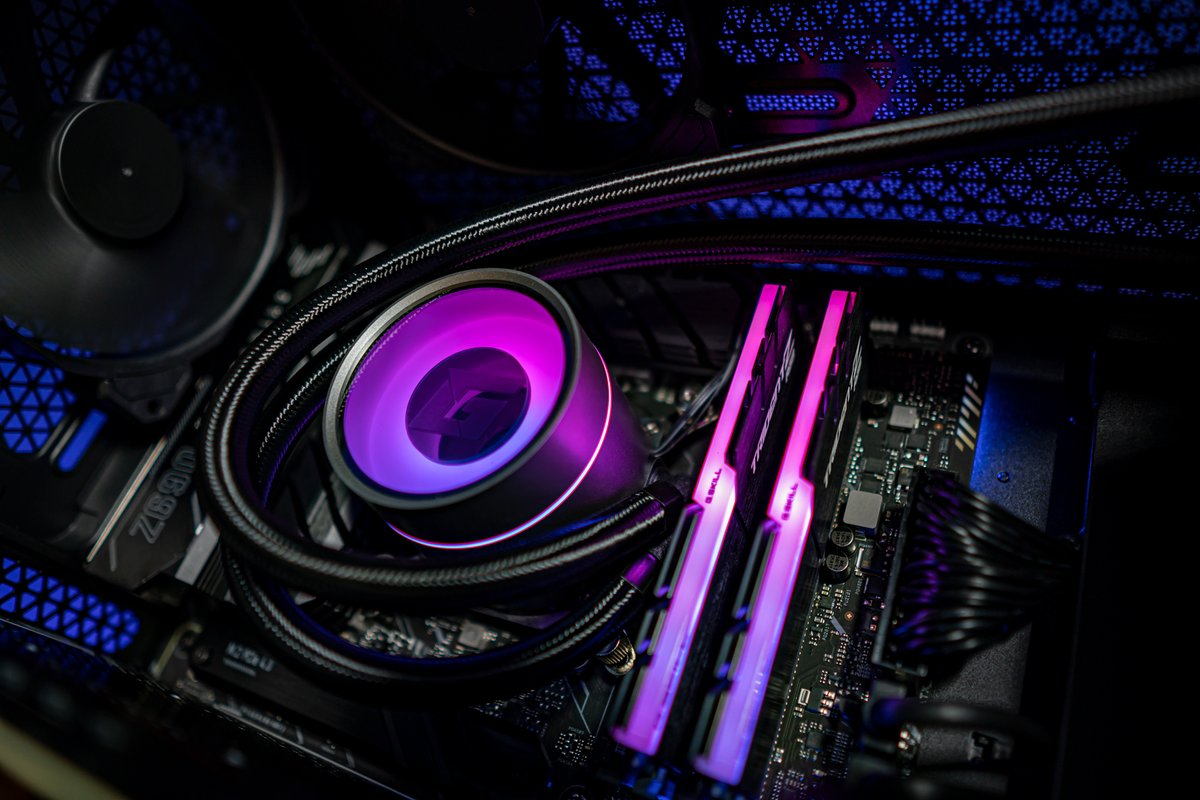 StinceBuilt's tweet image. His new system is called Geno&apos;s Mini-Goliath. 🔥

Who&apos;s Next?! ✅
stincebuilt.com/lets-build

#StinceBuilt #CustomPCs