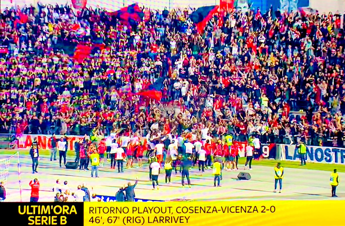 Goldrake1810's tweet photo. Siiiii SALVI πππ
Con DOPPIETTA di JoaquΓn #Larrivey
πͺ #Cosenza π΄π΅
πͺ #ForzaLupi πΊ della Sila
#WolvesOnFire πΊπ₯
Si resta in #SerieB #SerieBKT π
#PlayOut GARA di RITORNO
#CosenzaVicenza 2-0
@CosenzaOfficial https://t.co/zXy31LeM7P