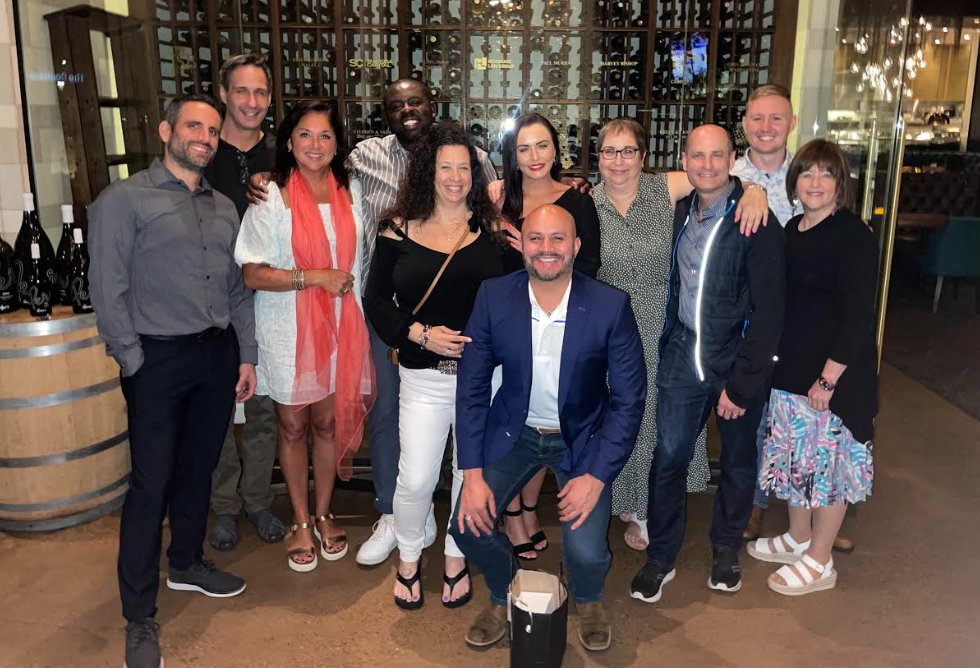 VARC_Solutions's tweet photo. Kicked off our VIPP Partner Palooza last night. Great time with GREAT people!!!
Thank you QuickBooks Time for sponsoring our delicious dinner @PerrysDining.
#BeAVIPP #teamVARC #quickbooks #quickbookstime https://t.co/AwzSanzQWm