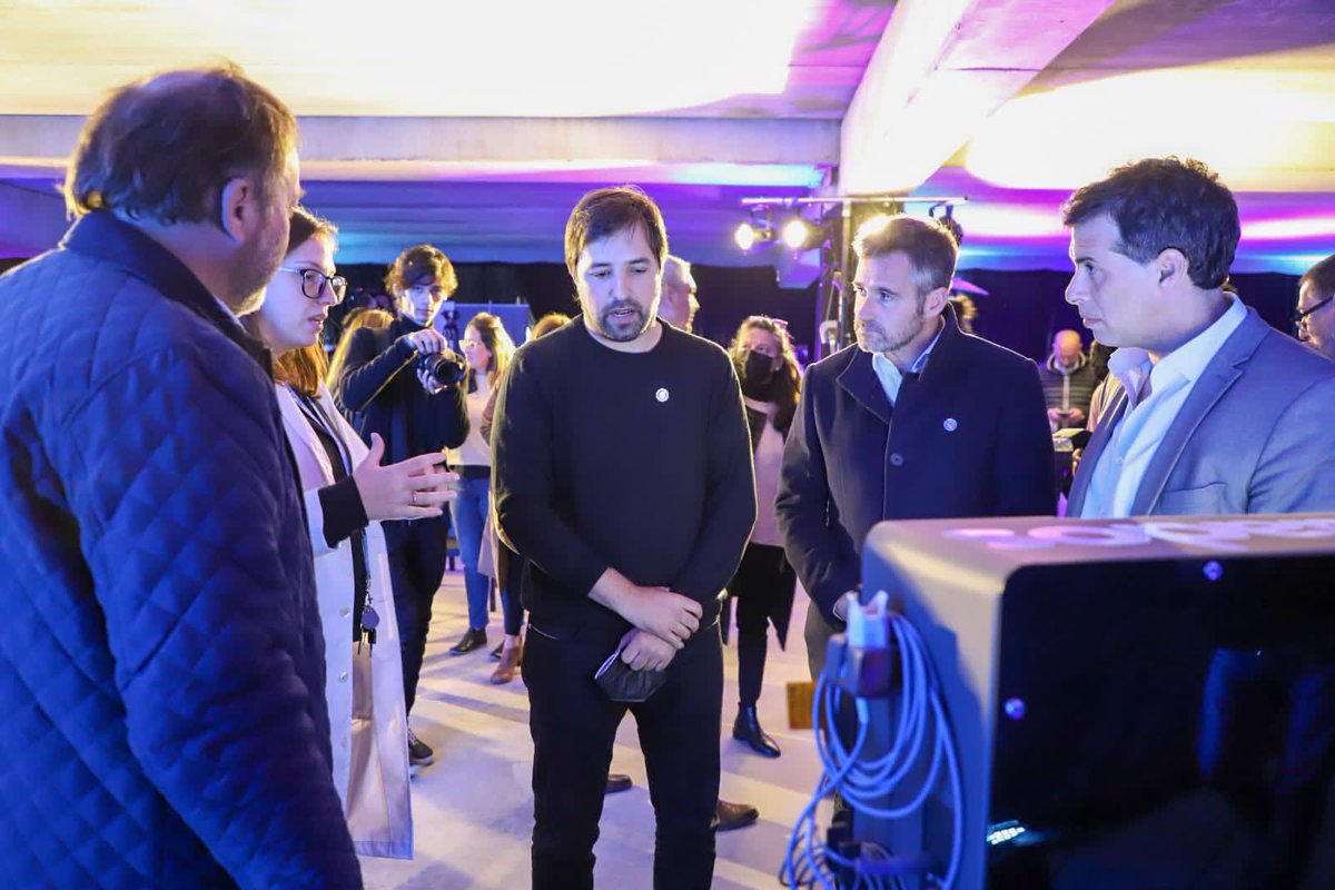 Esto va a permitir que ante algún problema o incertidumbre, cualquier vecino o vecina pueda hacerse un control, contactarse con un médico y recibir el diagnóstico indicado para cuidar su salud.