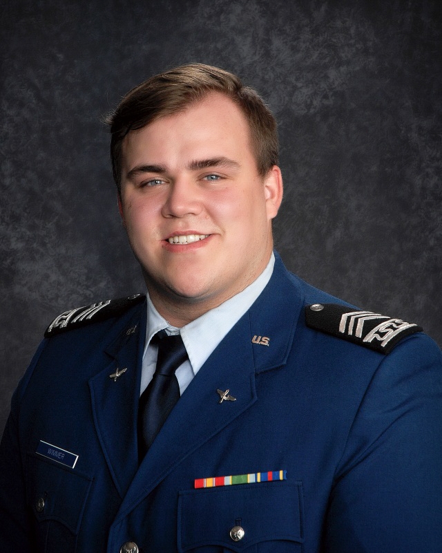 AF_Football's tweet photo. 𝙁𝙖𝙡𝙘𝙤𝙣 𝙁𝙞𝙧𝙨𝙩𝙞𝙚

Hawk Wimmer will work in Space Operations after graduation! https://t.co/x7aB72OMnX