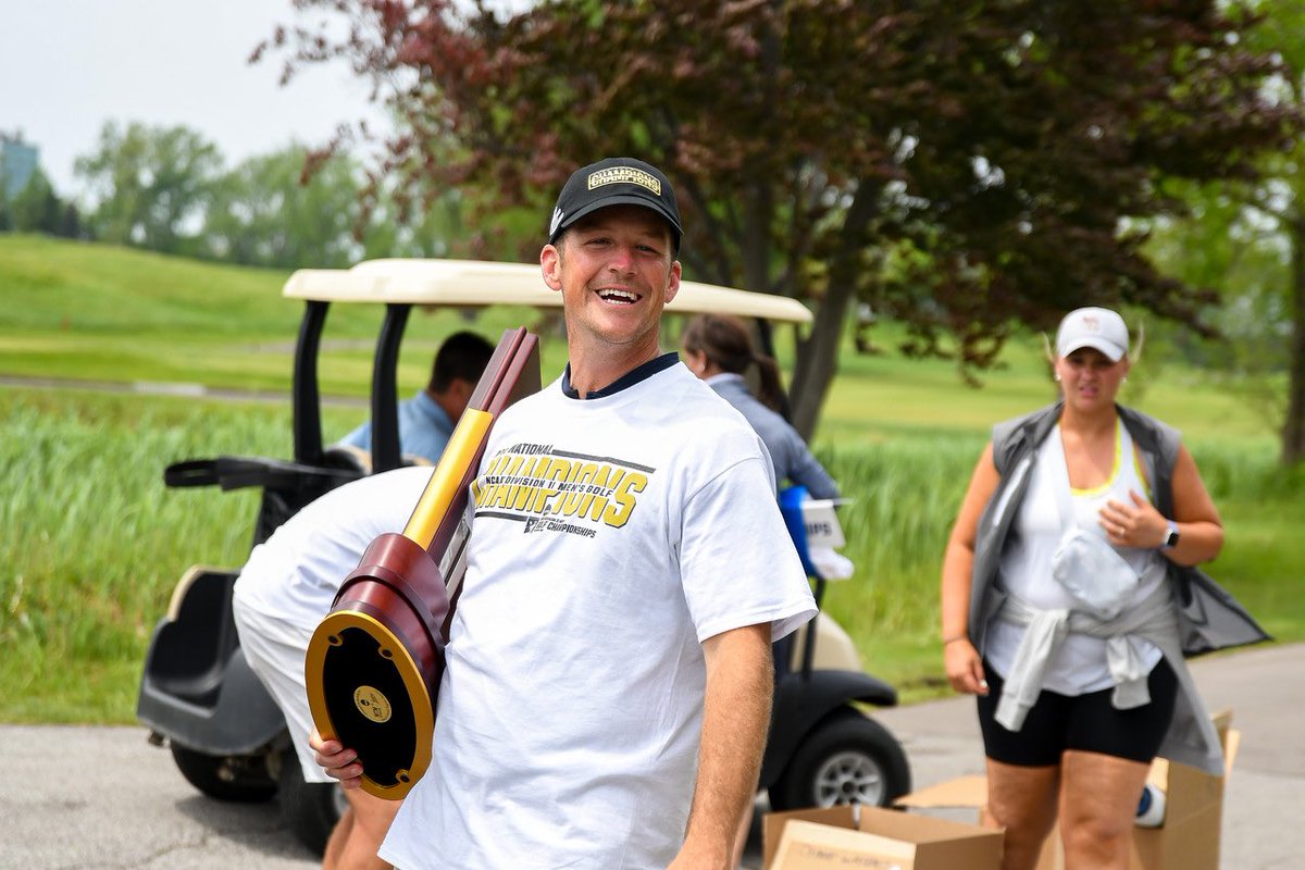 Lee University Golf tweet media