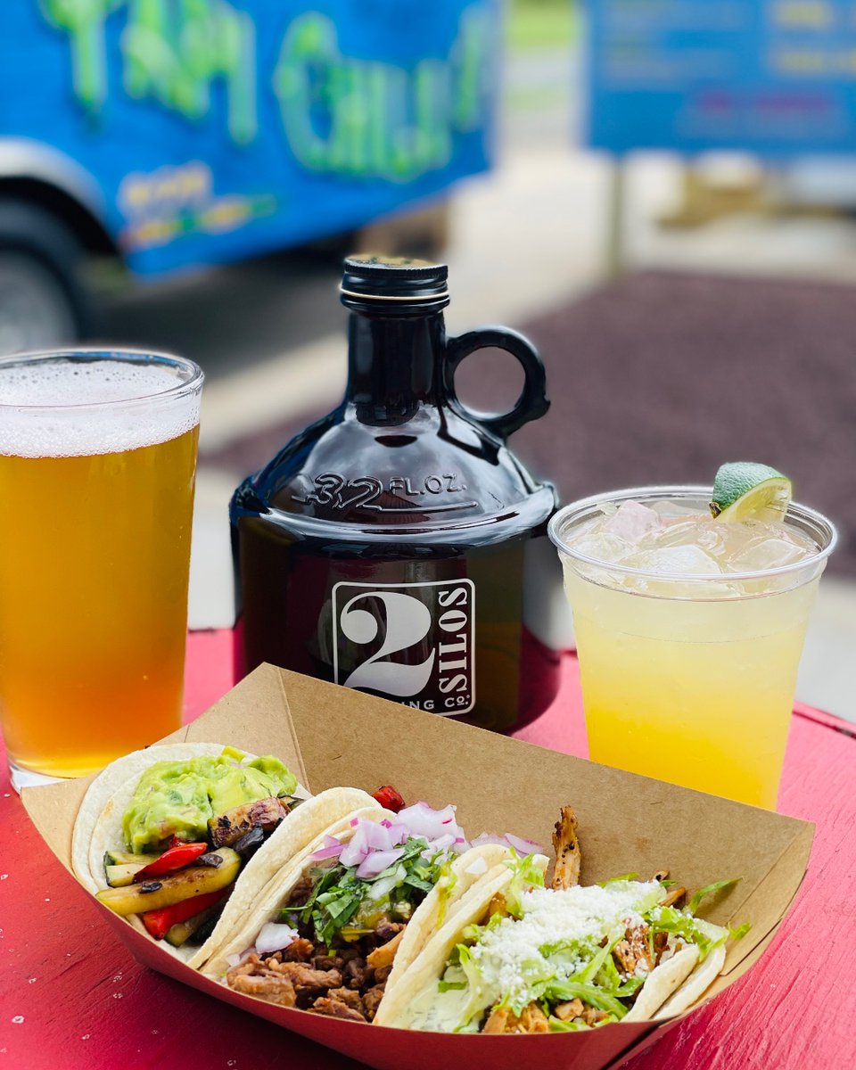 It's a tacos, tequila, cold beer and live music kinda Friday...

#tacos #tequila #beer #craftbeer
