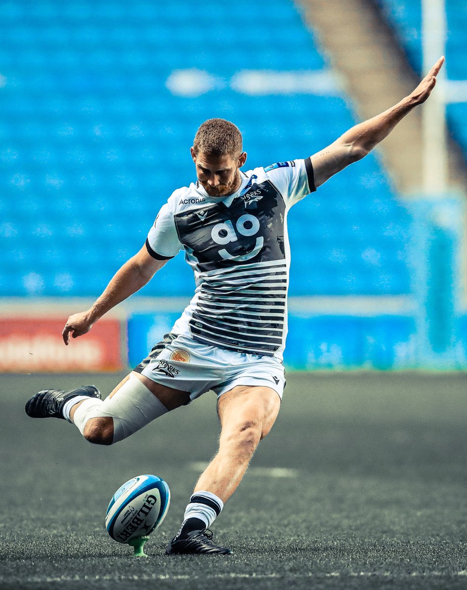 SaleSharksRugby's tweet photo. ๐ ๐๐ง๐๐ ๐๐๐ง๐๐ข๐ก ๐ธ
There will be some sore bodies in the morning after that one!
#WASvSAL | #GallagherPrem https://t.co/CwdON20ioK